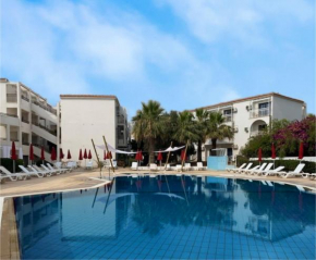 Гостиница Amore Hotel Apartments  Протарас